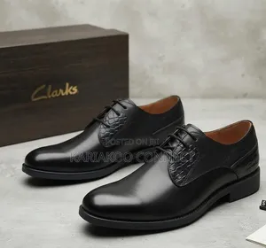 Men Look Leather Shoes