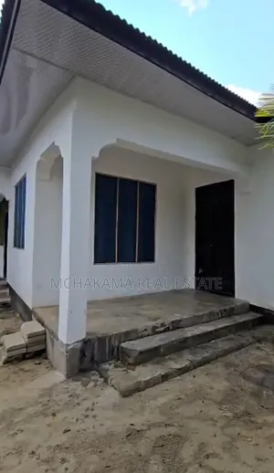 3bdrm House in Mchakama Real Estate, Maili Mmoja for sale