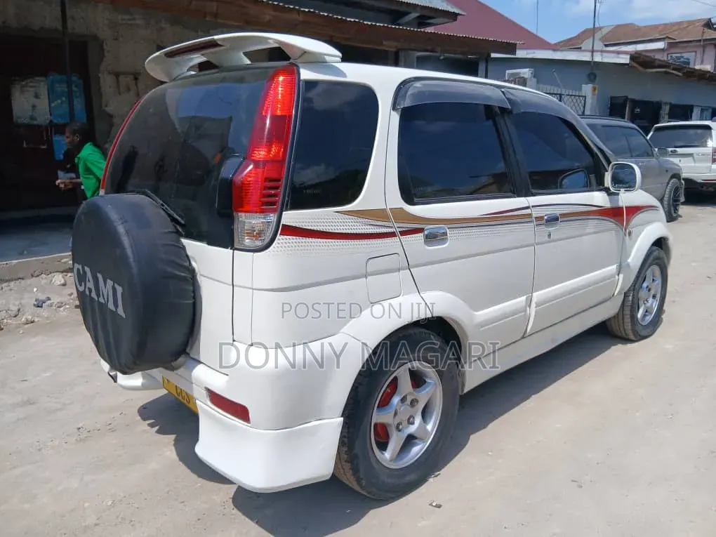 Toyota Cami 2008 White
