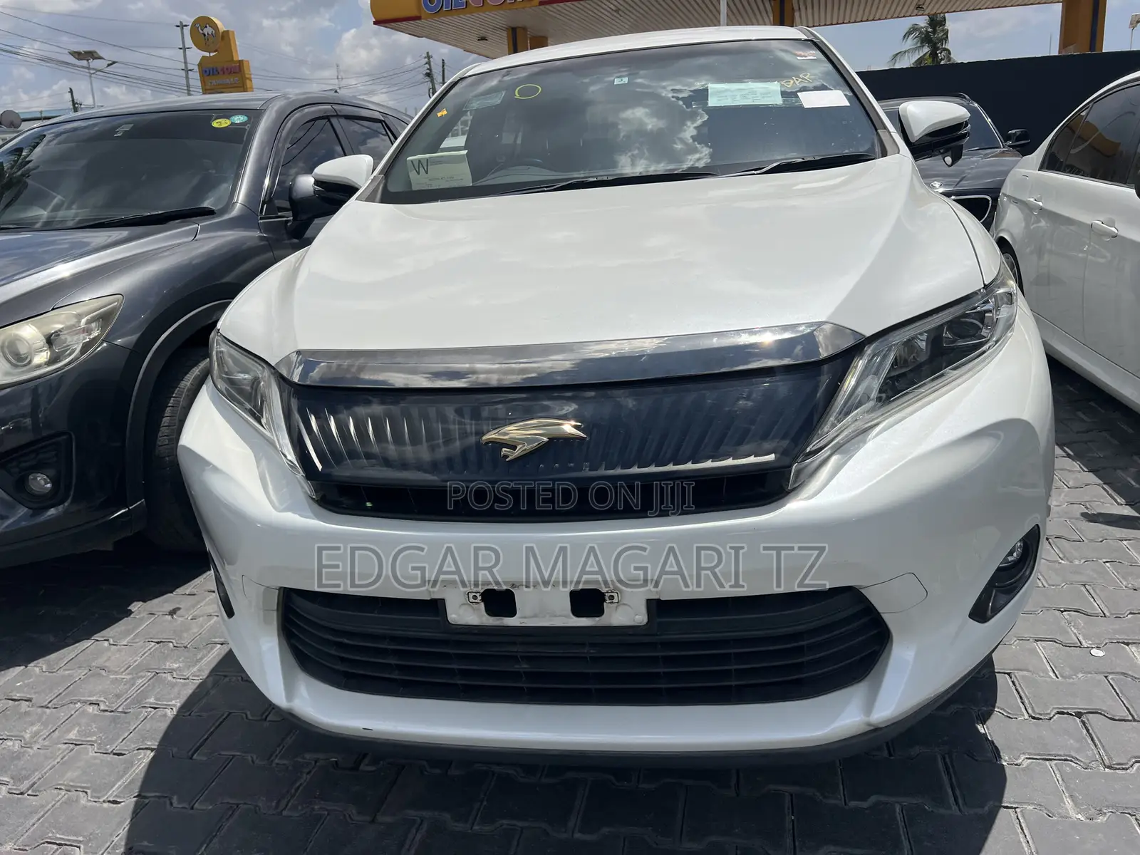 Toyota Harrier 2016 White