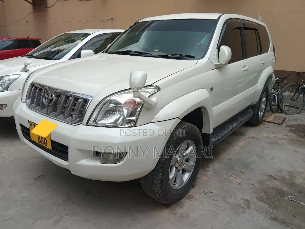 Toyota Land Cruiser Prado 2005 White