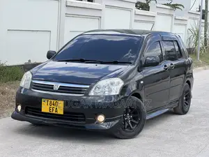 Toyota Raum 2004 Black
