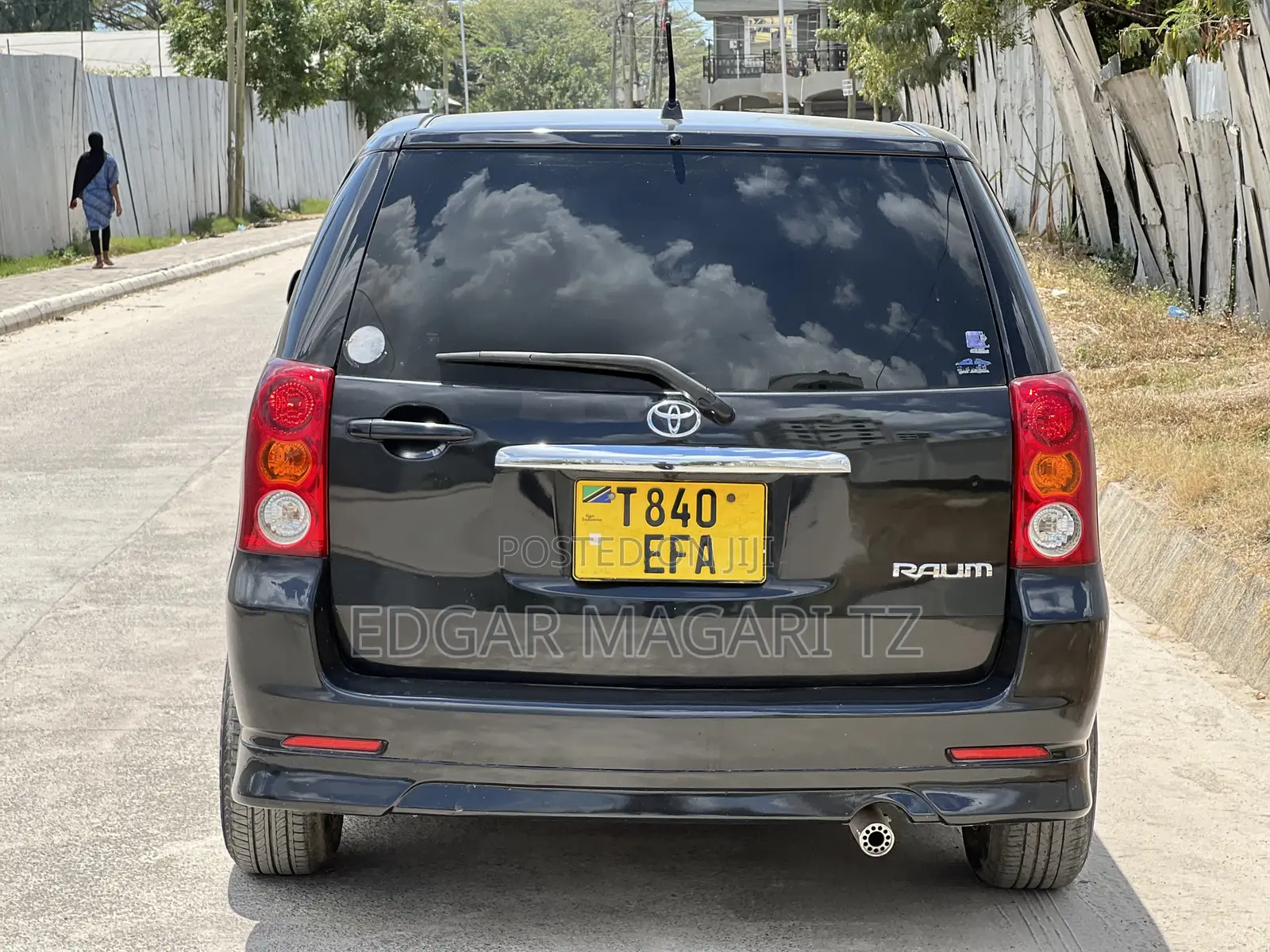 Toyota Raum 2004 Black