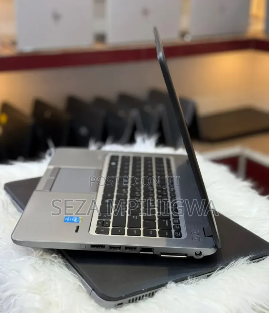 Laptop HP EliteBook 840 G2 8GB Intel Core i5 HDD 500GB