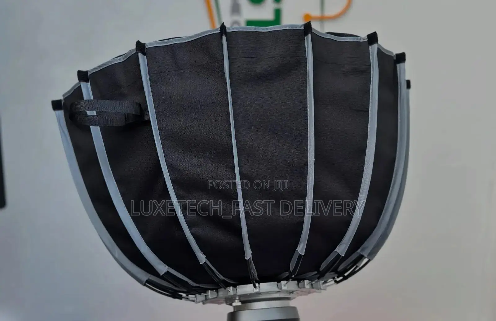 65cm Parabolic Softbox With Bowens Mount and Grid – Light Modifier