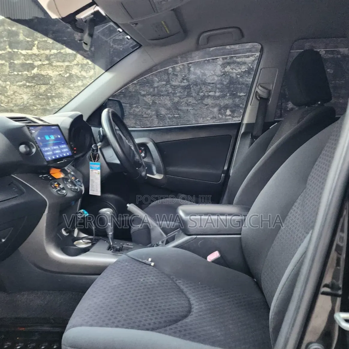 Toyota Vanguard 2011 Black