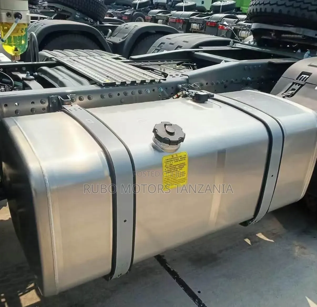 Brand New Howo TX Tractor Head Ya Kuagiza