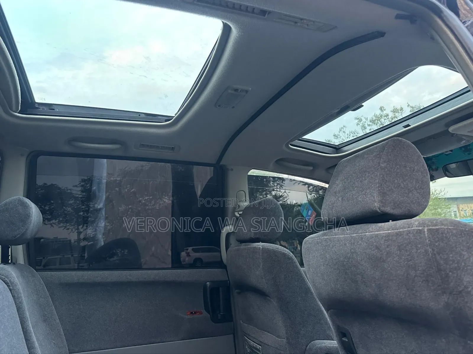 Toyota Noah 2004 Black