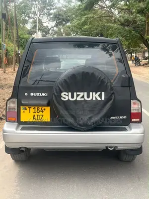 Suzuki Escudo 2002 Black