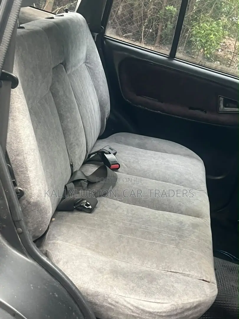Suzuki Escudo 2002 Black