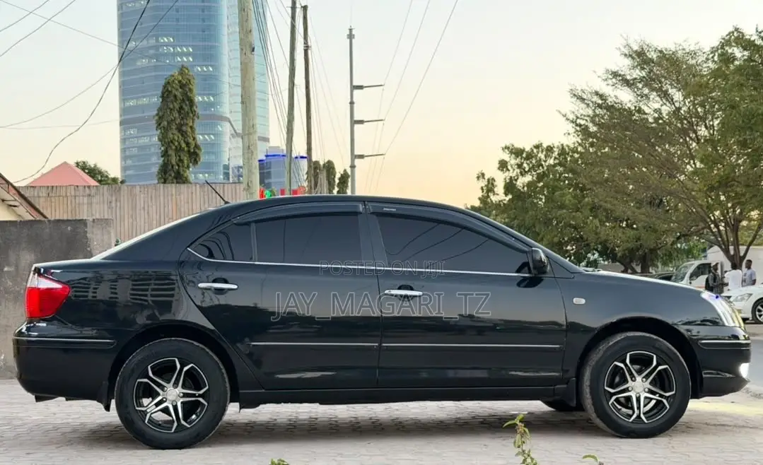 Toyota Premio 2004 Black