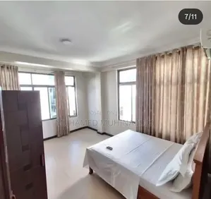 Furnished 2bdrm Apartment in Oyster Bay for rent
