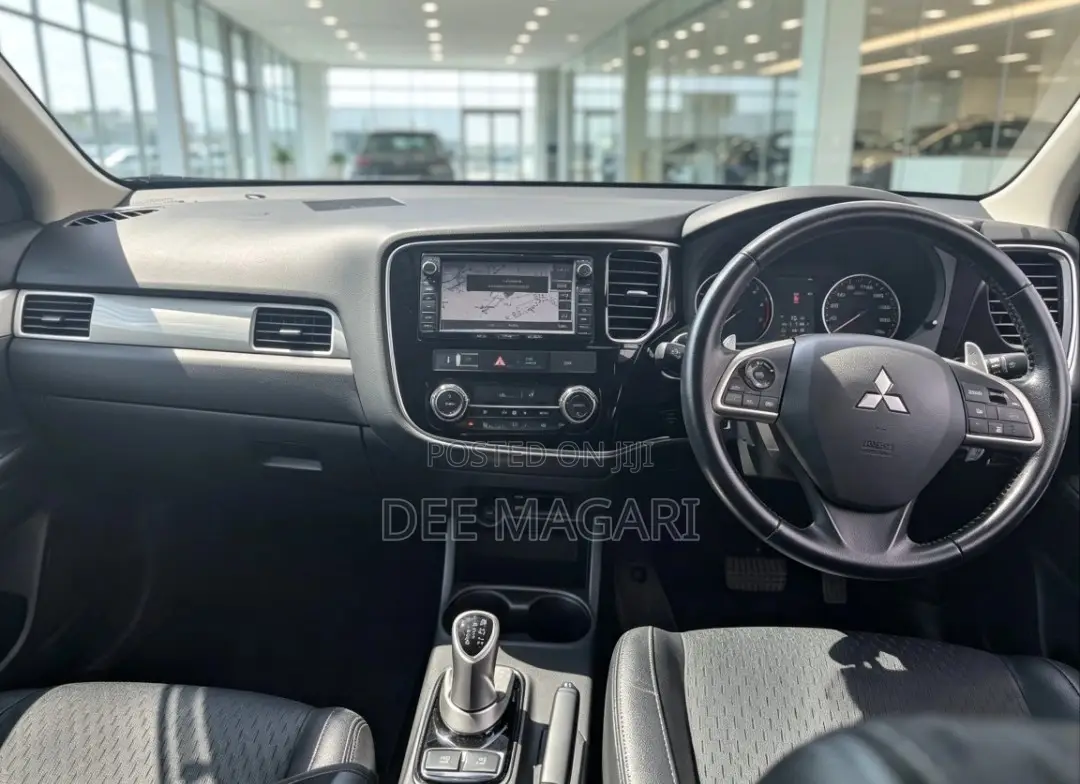 Mitsubishi Outlander PHEV 2018 Black