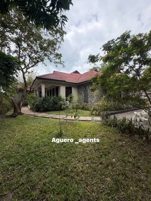 Furnished 4bdrm Villa in Oyster Bay for rent