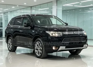 Mitsubishi Outlander 2015