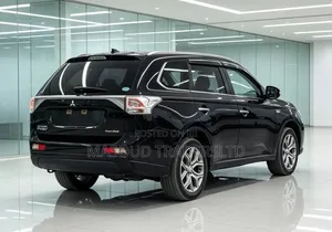 Mitsubishi Outlander 2015