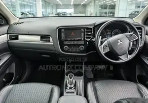 Mitsubishi Outlander 2015