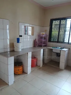 3bdrm House in Ukonga for sale
