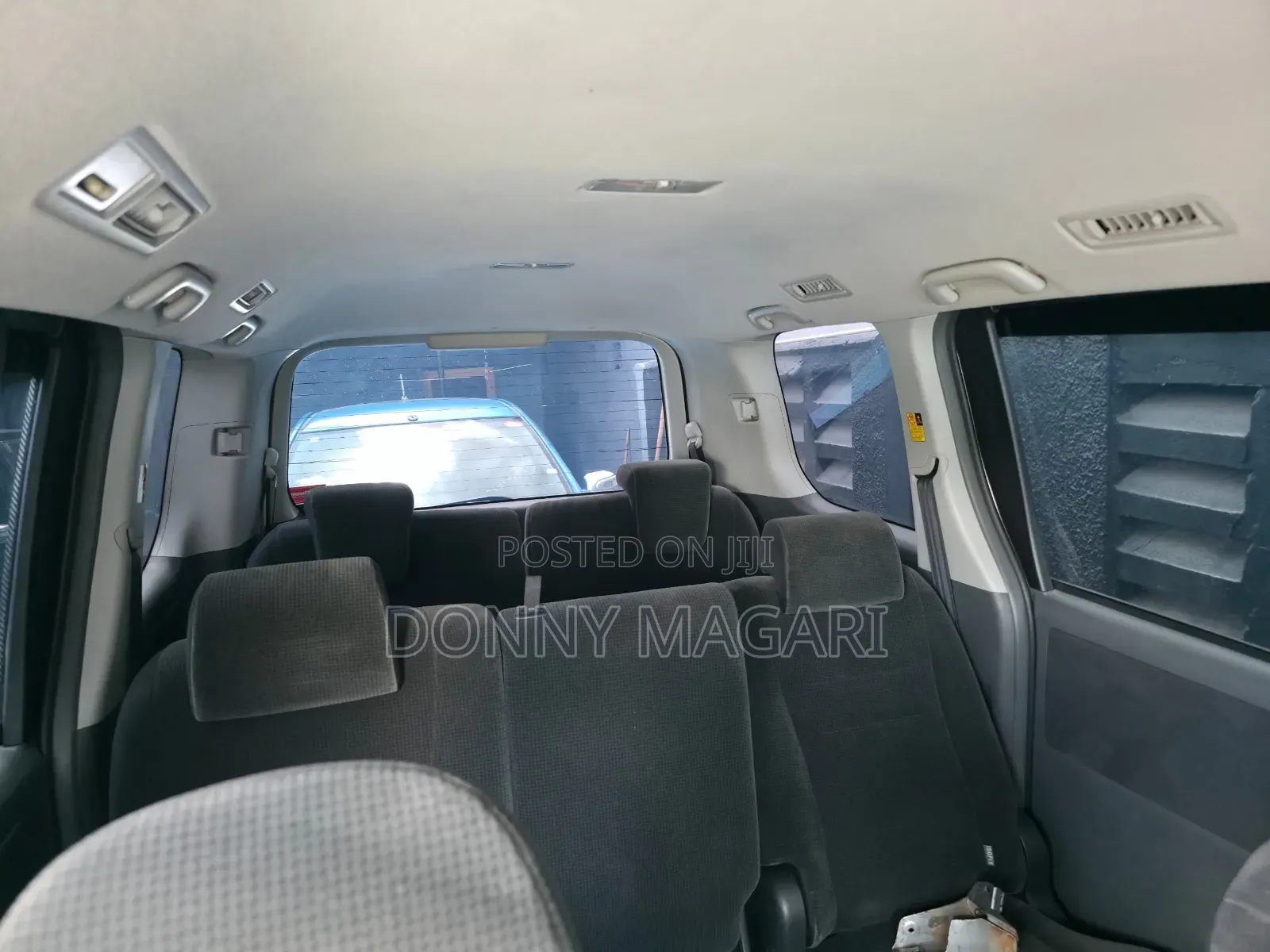 Toyota Noah 2012 Black