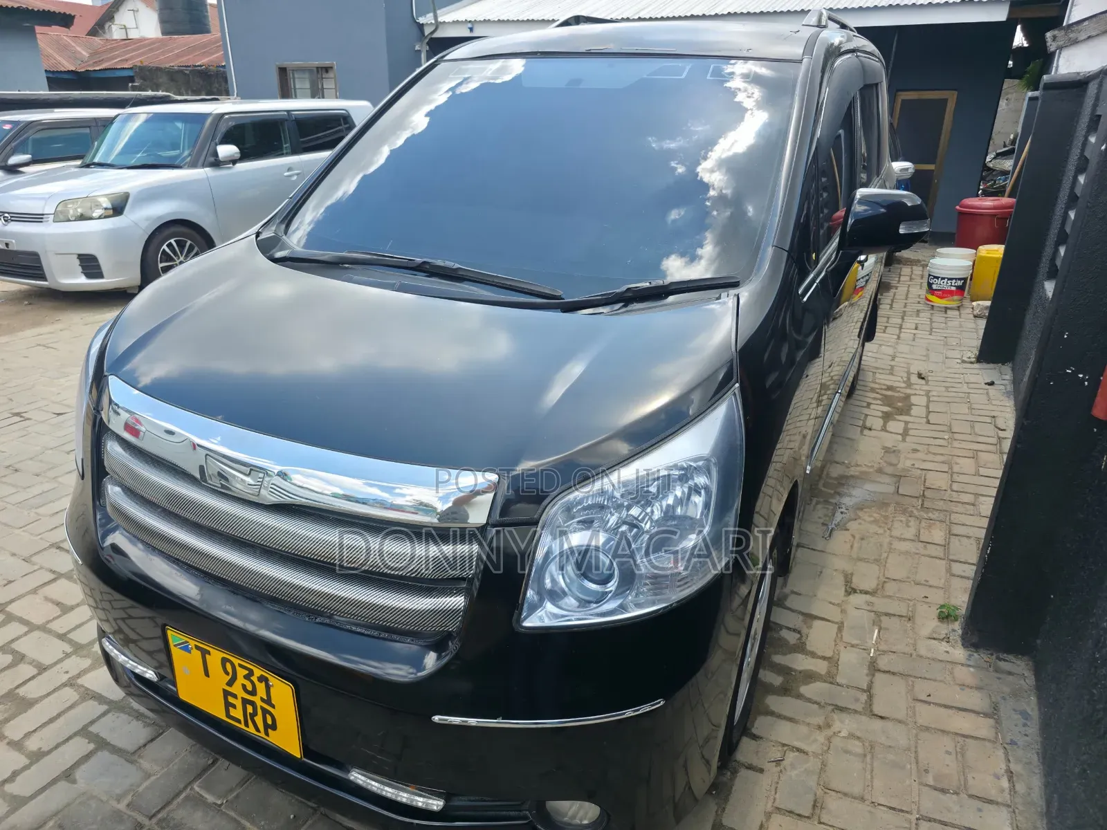 Toyota Noah 2012 Black