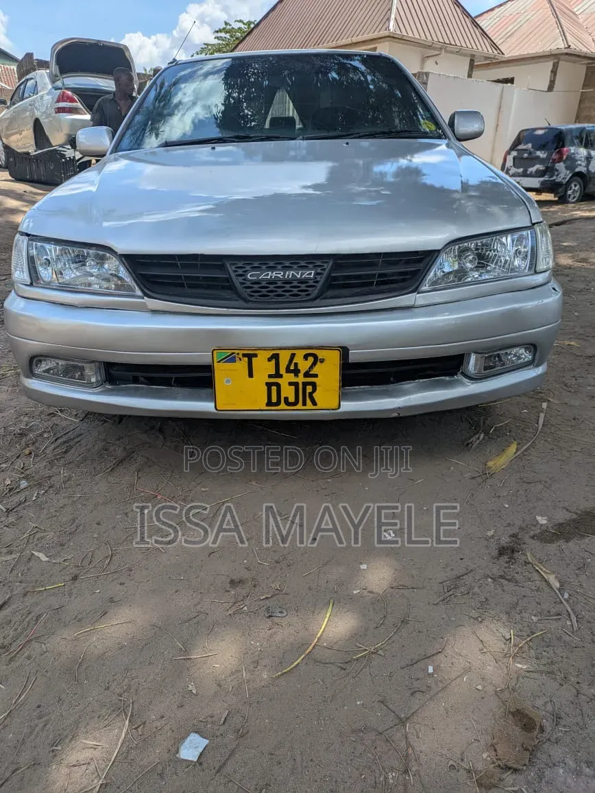 Toyota Carina 2001 Silver