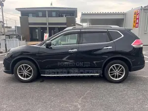 Nissan X-Trail 2.0 Petrol AWD 2016 Black