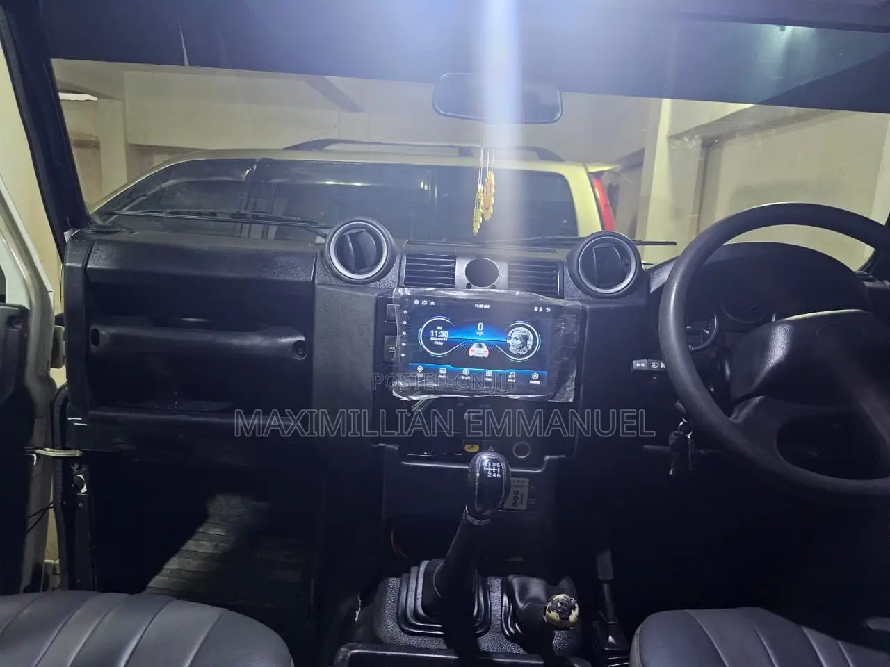 Land Rover Defender 2015 White