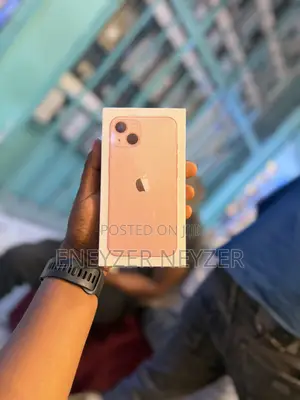 New Apple iPhone 13 128 GB Pink