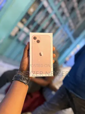 New Apple iPhone 13 128 GB Pink