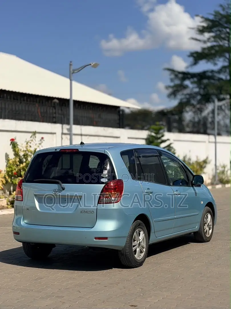 Toyota Corolla Spacio 2005 Blue