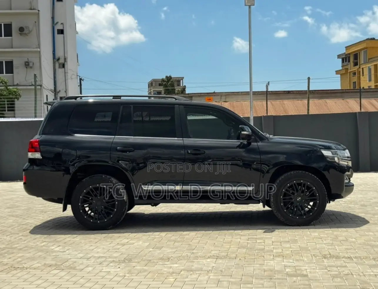 Toyota Land Cruiser 2021 Black