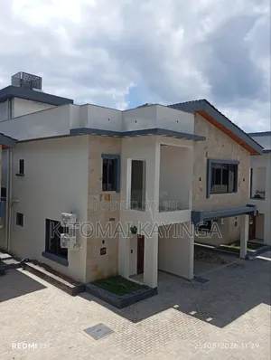 Furnished 4bdrm Villa in Masaki for rent