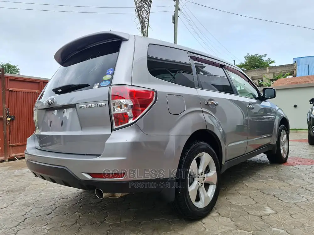 Subaru Forester 2009 Silver