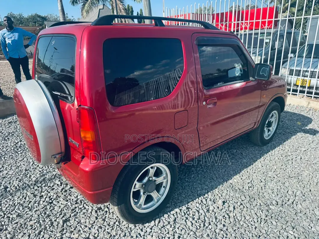Suzuki Jimny 1.3 2012 Red