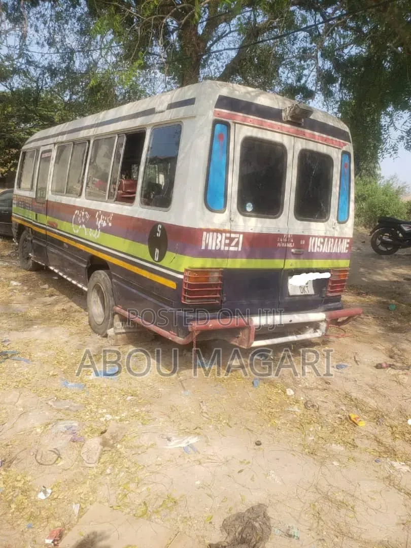 Toyota Coaster 2000 White