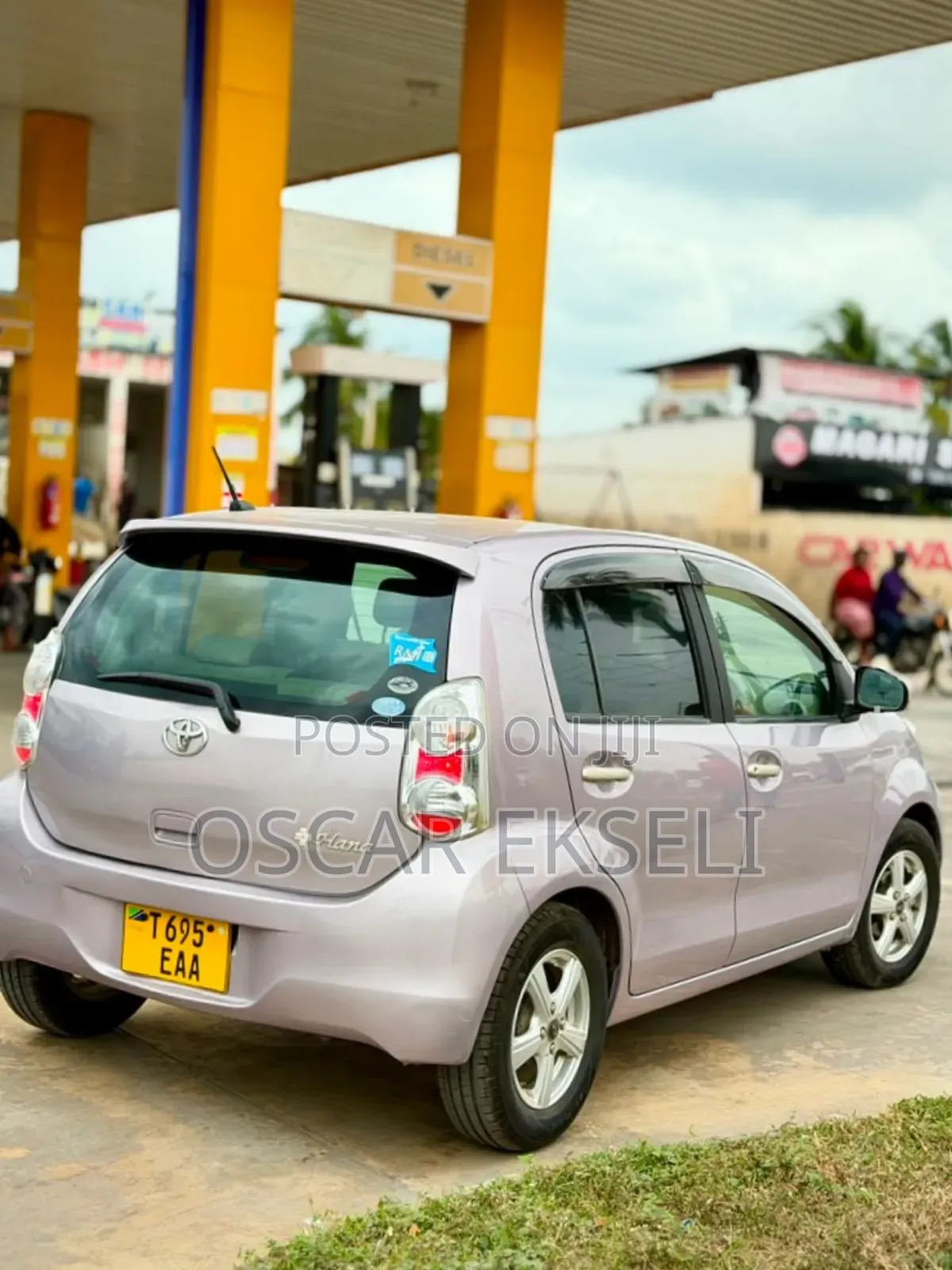 Toyota Passo 2012 Purple
