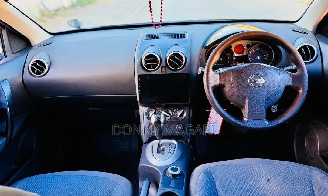 Nissan Dualis 2010 Black