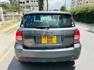 Toyota IST 2008 Gray