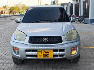 Toyota RAV4 2005 Silver