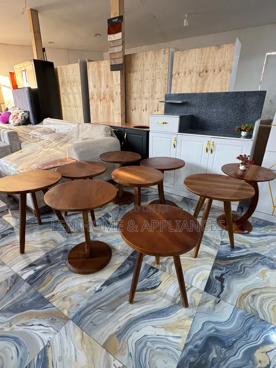 Coffee Table Very Luxurious