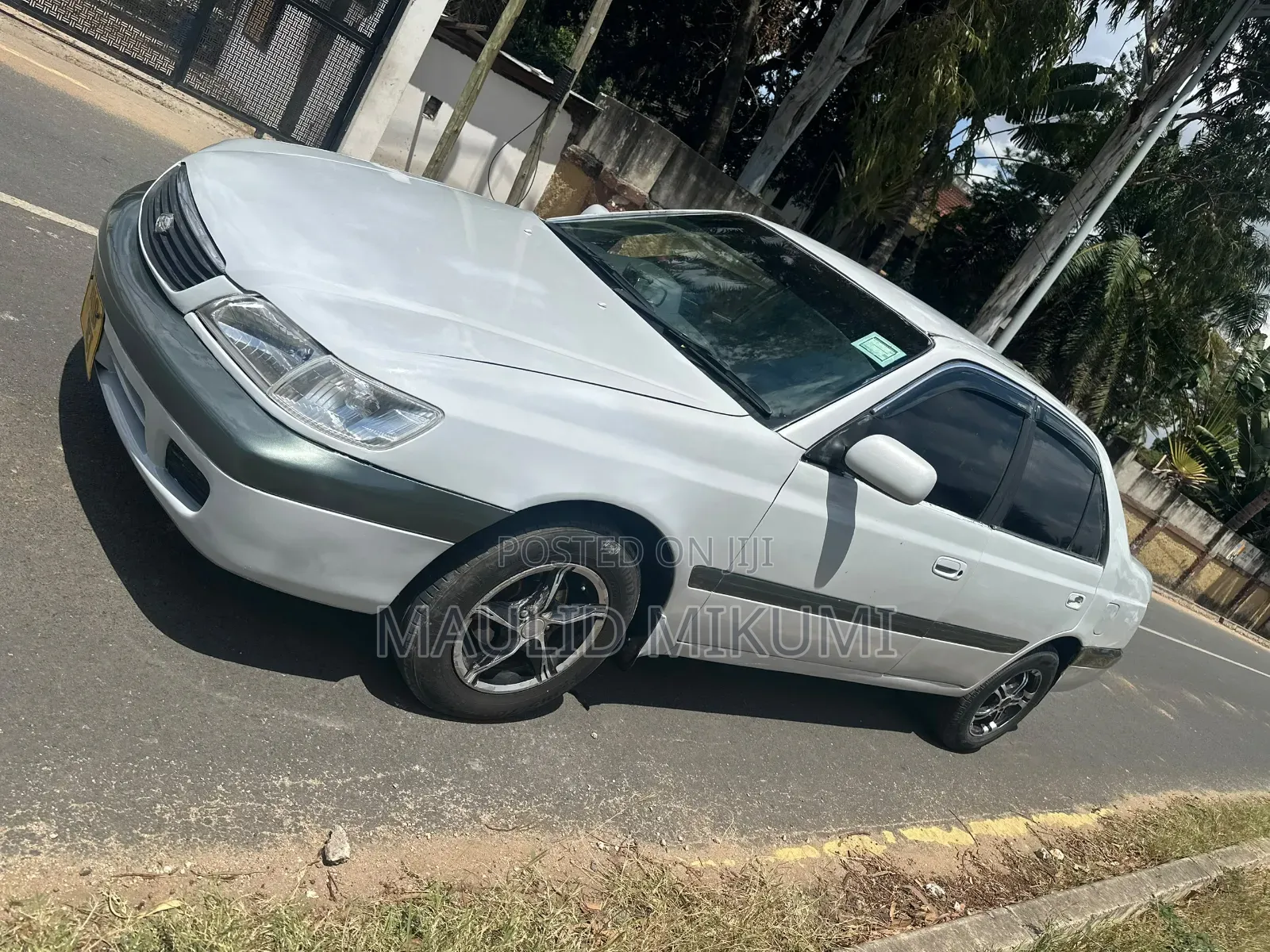 Toyota Corona Premio 1999 White