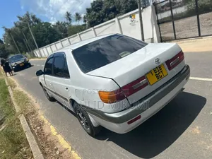 Toyota Corona Premio 1999 White