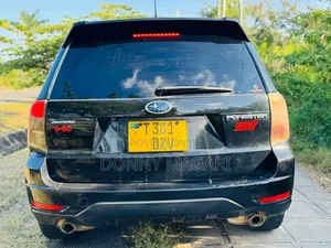 Subaru Forester 2009 Black