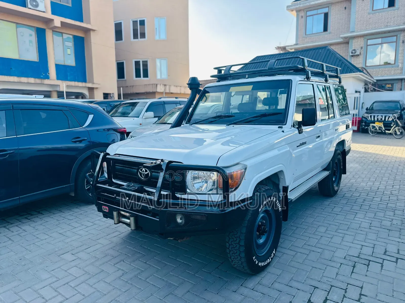 Toyota Land Cruiser 2020 White