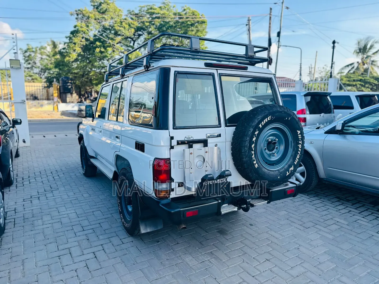 Toyota Land Cruiser 2020 White