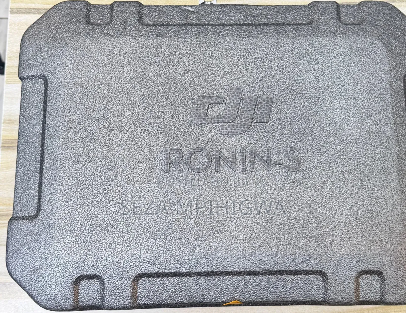 DJI Ronin-S 3-Axis Gimbal Stabilizer