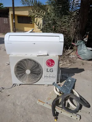 LG AC // 12000BTU// Dual Inveter//