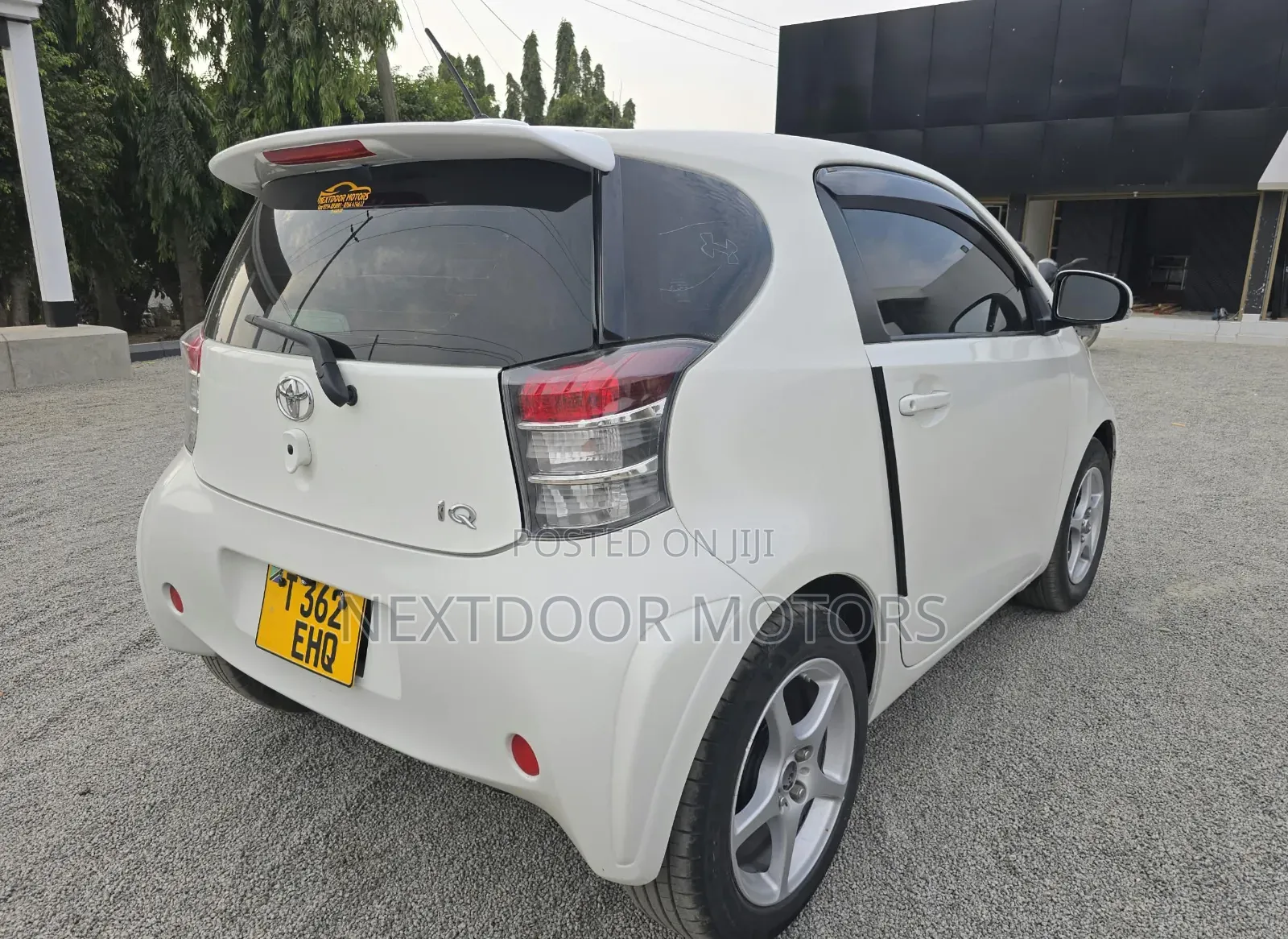 Toyota iQ 2008 White