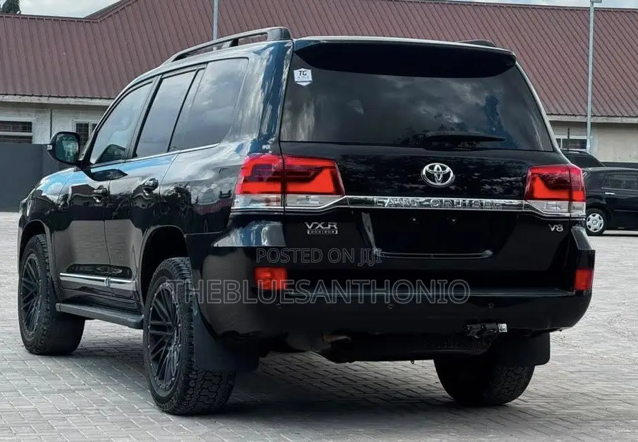 Toyota Land Cruiser 2021 Black