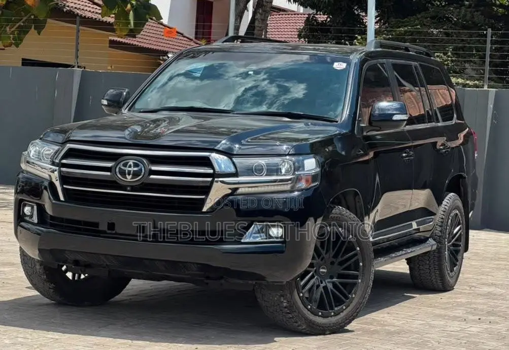 Toyota Land Cruiser 2021 Black